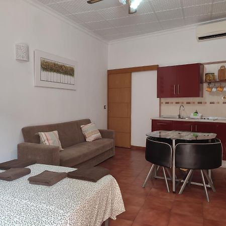 Sunny Holiday Studio Málaga Extérieur photo