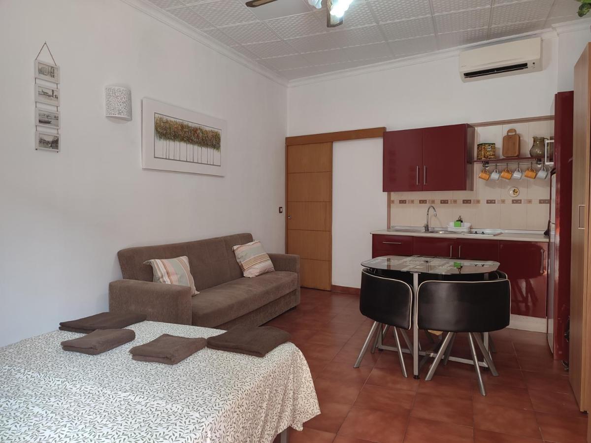 Sunny Holiday Studio Málaga Extérieur photo